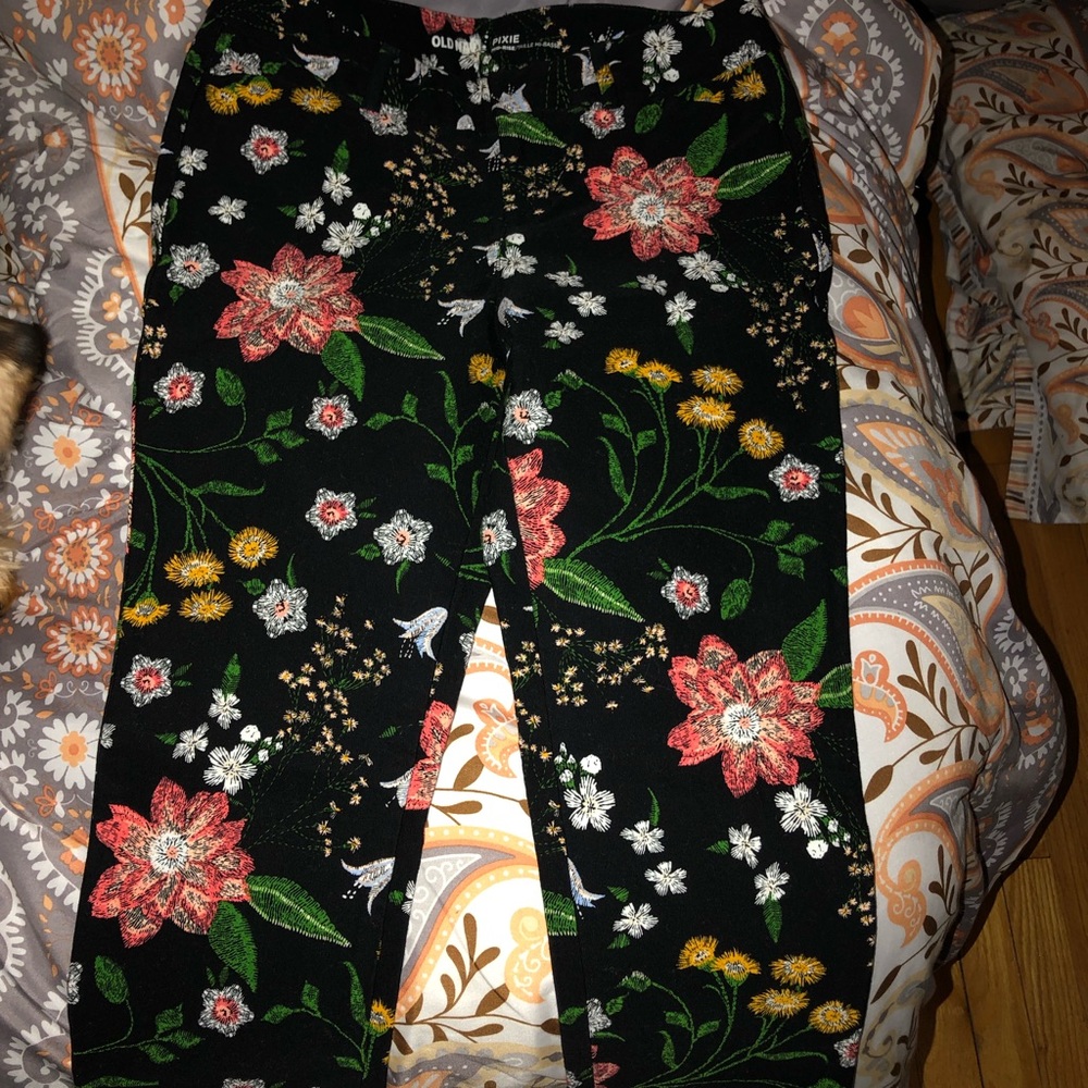 Old Navy Pixie Pants